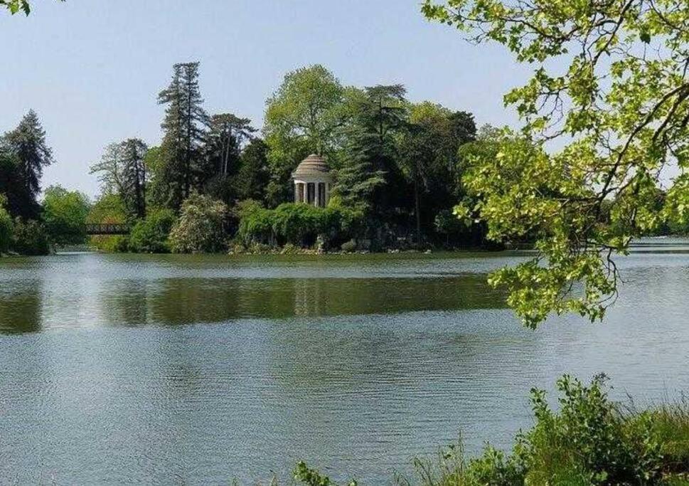 Studio A 10 Min Metro 1 & Rer A Disney - Vincennes Bagian luar foto